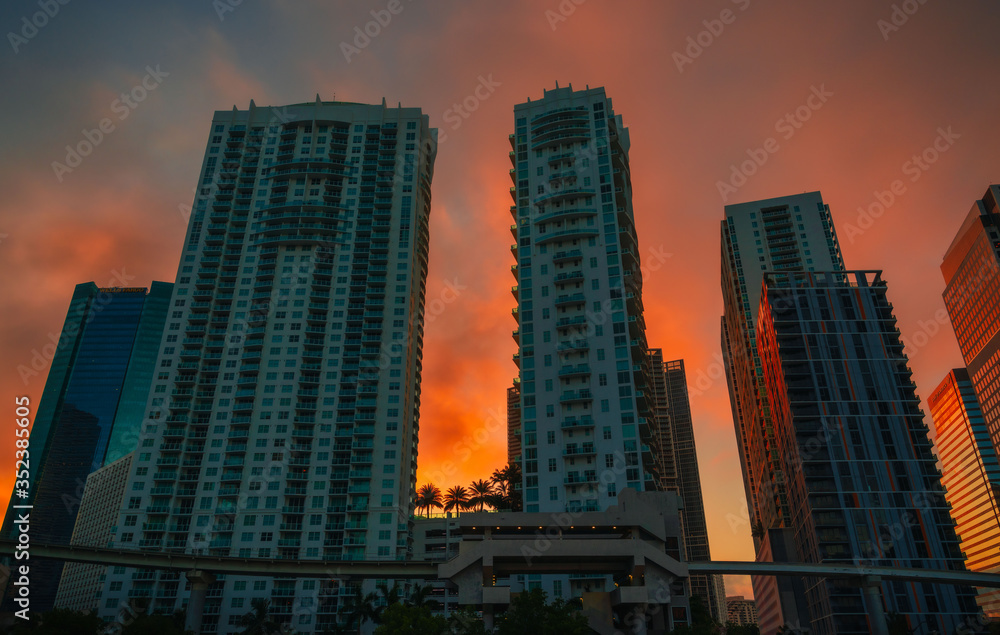 miami city building downtown sunrise sunset sky miami city building downtown sunrise sunset sky