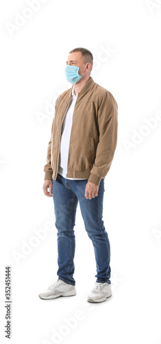 Mature man wearing protecti...