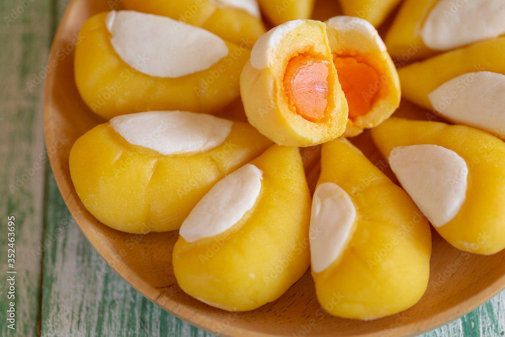 Aalaw or Alua, Thai traditional candy sweet dessert is a Thai dessert that has durian eggs and salted Aalaw or Alua, Thai traditional candy sweet dessert is a Thai dessert that has durian eggs and salted