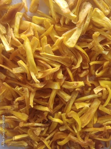 Jack fruit chips yellow color