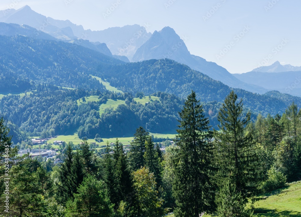 Alpenlandschaft Garmisch-Partenkirchen 