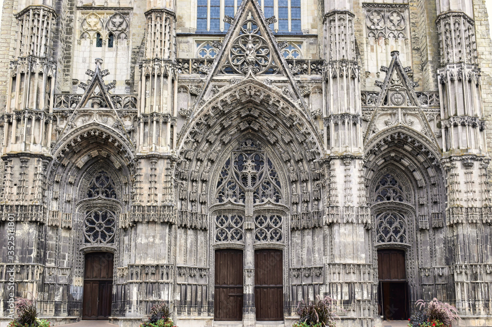Portada catedral gotica de Tours