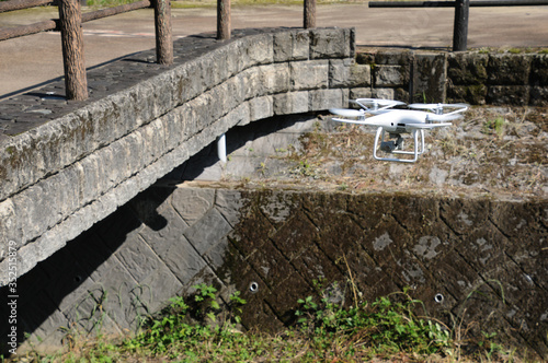 ドローンで空撮点検をする