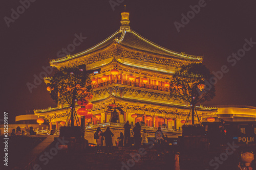 Xi'an Bell and Drum Tower photo