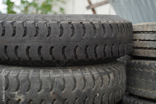 Old used tires in the garage 