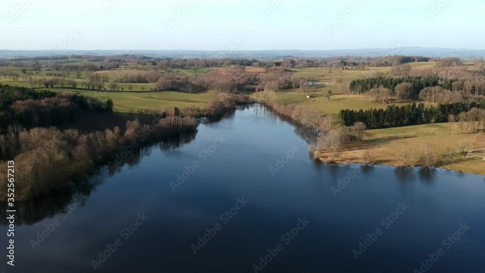 Seilhac (Corrèze, France) - Vue aérienne du lac du Bournazel Seilhac (Corrèze, France) - Vue aérienne du lac du Bournazel