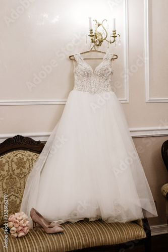 Bride's wedding dress © kotelnyk