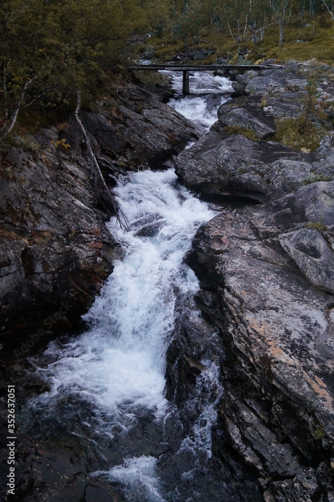 Obraz premium Norwegian small waterfall