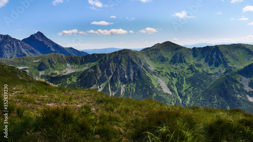 Obraz na płótnie mountain landscape with blue sky w salonie
