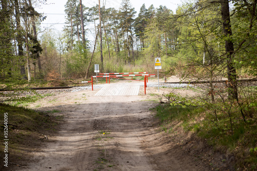 Fotografie barriers on a level crossing