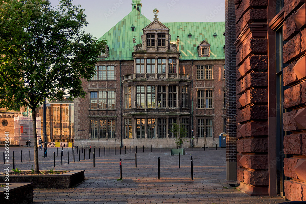 Naklejka premium The New City Hall in Bremen as seen from the Domshof Square.