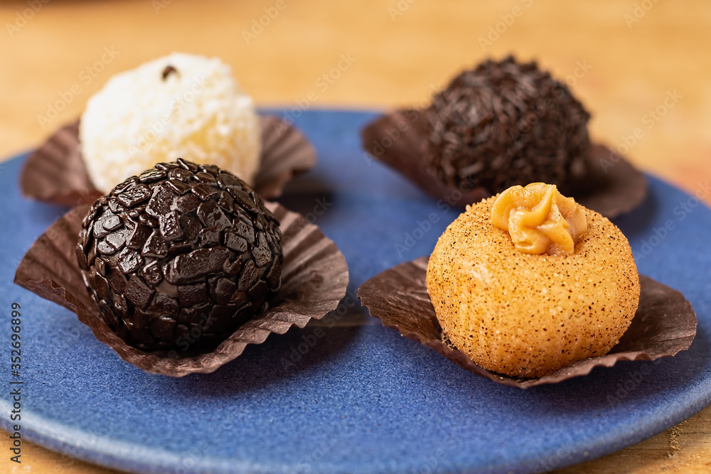 BRAZILIAN CANDY, CHOCOLATE BRIGADEIRO, KISS, CHURROS BRAZILIAN CANDY, CHOCOLATE BRIGADEIRO, KISS, CHURROS