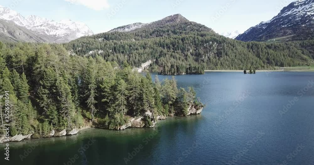 sur les rives du lac de Sils Maria - Grisons sur les rives du lac de Sils Maria - Grisons