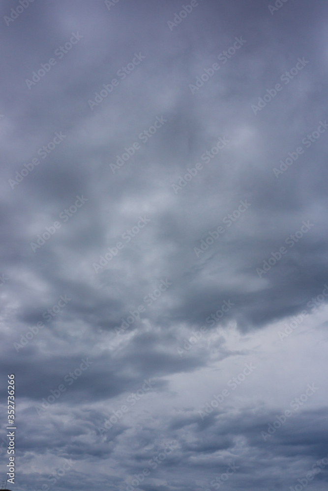 梅雨の空と雲(5月)