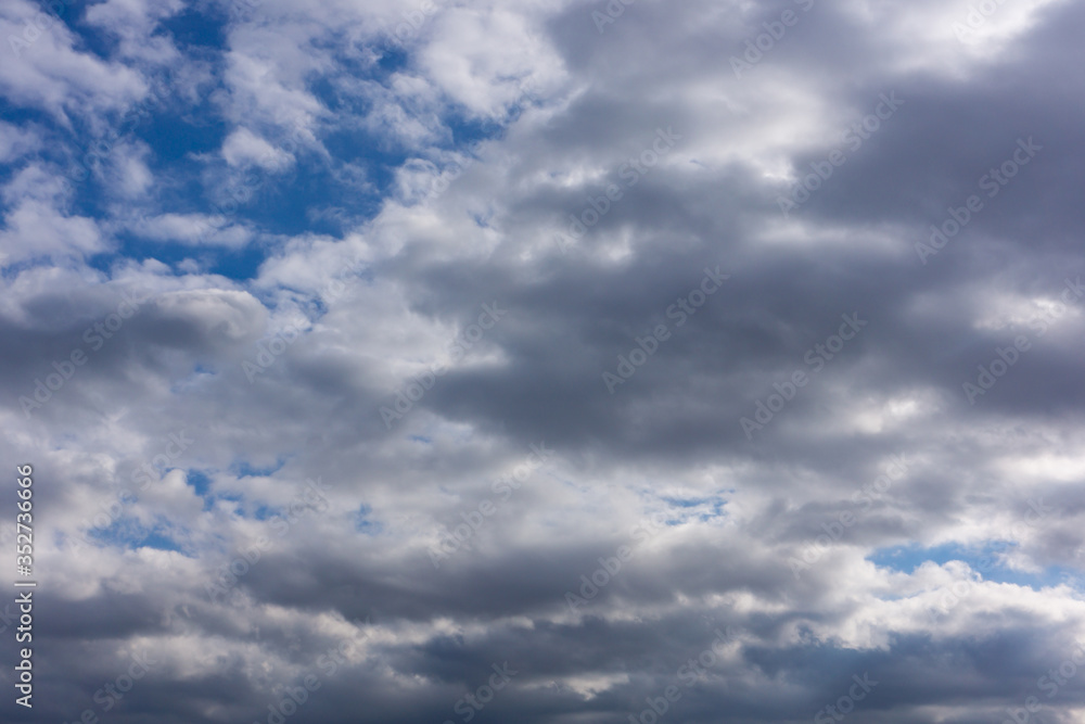 Obraz premium 冬の空と雲(12月)