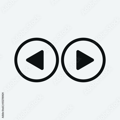 Free Download play button vector - GFXLoad