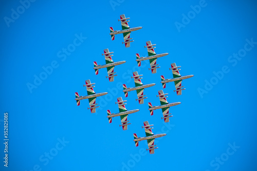 Firenze, 26/05/2020. Pattuglia Acrobatica Nazionale nel loro passaggio sopra il Centro Storico di Firenze