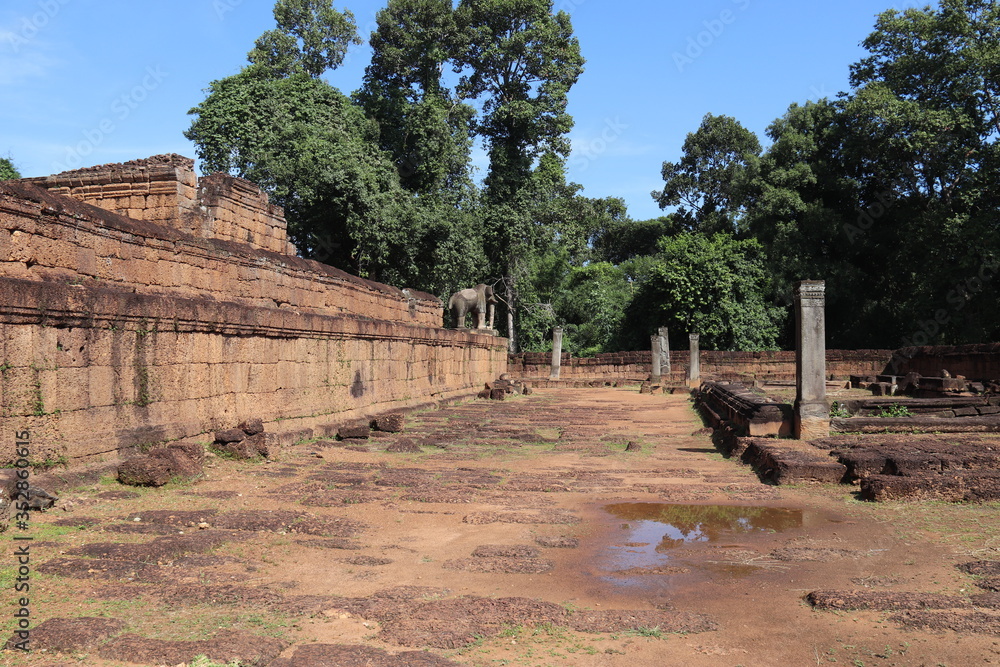 Temple Mebon oriental à Angkor, Cambodge