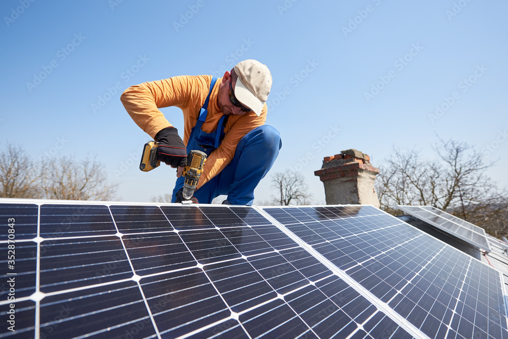 Lindner > Keine Mehrwertsteuer auch auf größere Photovoltaik-Anlagen