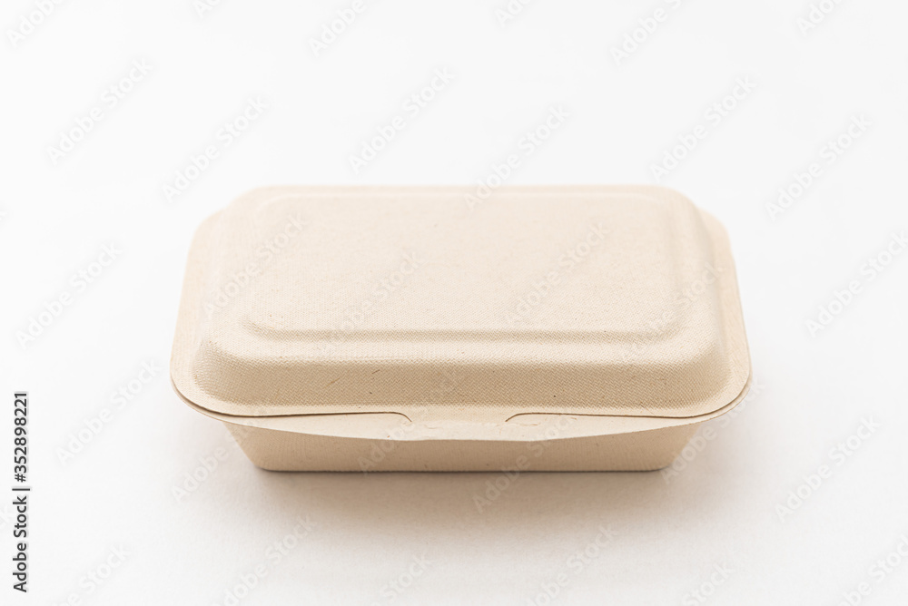 パルプで作られた弁当箱 パルプで作られた弁当箱