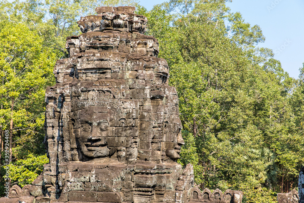 Fototapeta premium The Faces of The Bayon Temple, Siem Reap, Cambodia