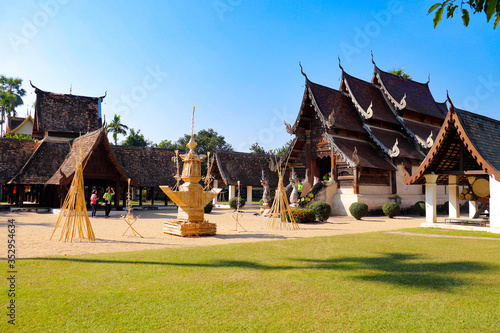 Tableau sur toile A beautiful view of buddhist temple at Chiang Mai, Thailand.