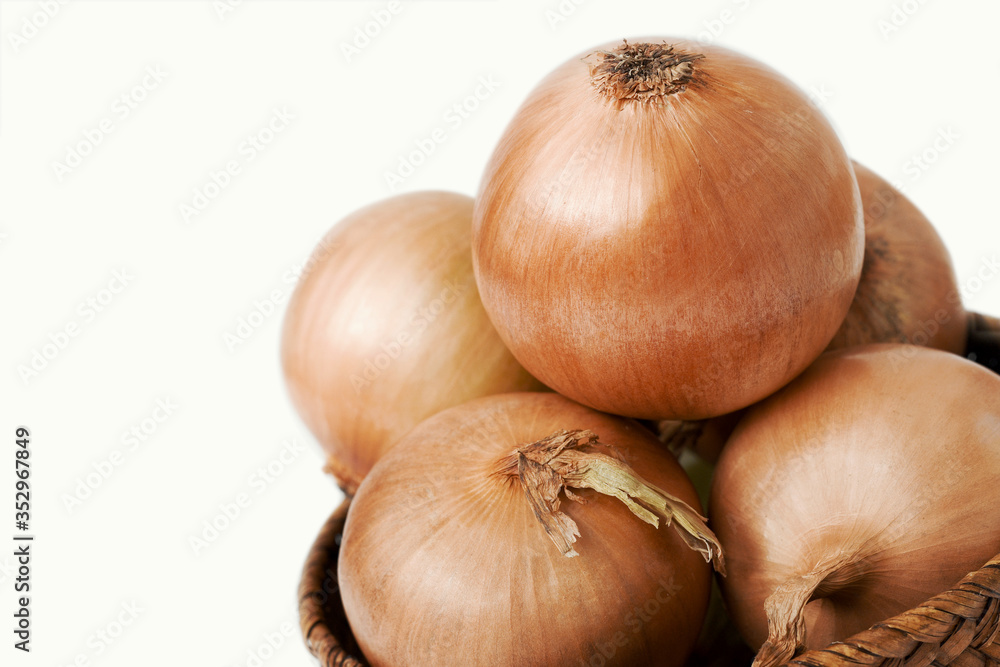 yellow onions isolated on white background yellow onions isolated on white background