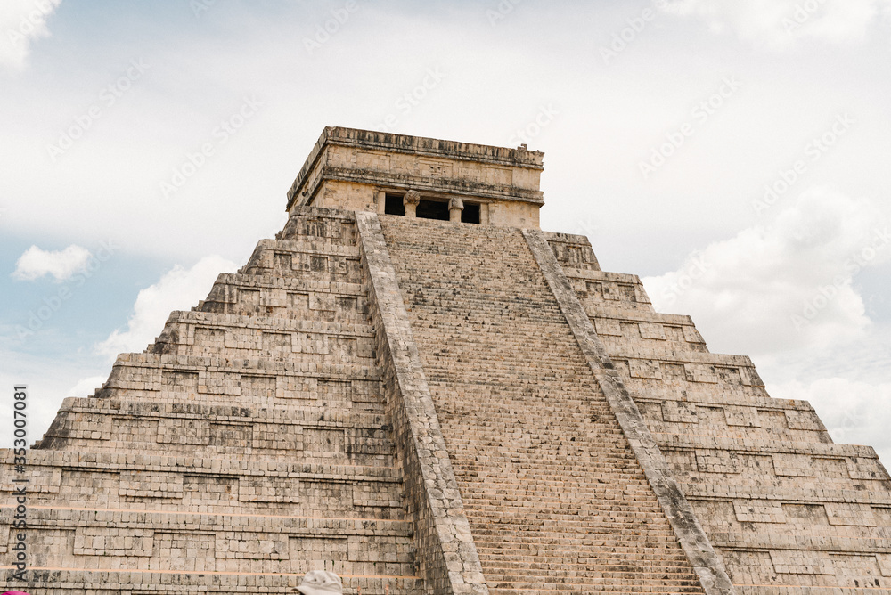 chichen itza