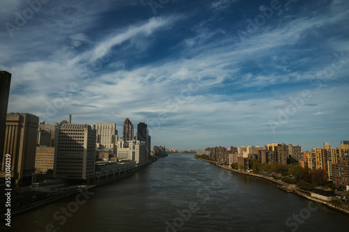 View from  the Roosevelt Island tramway 2