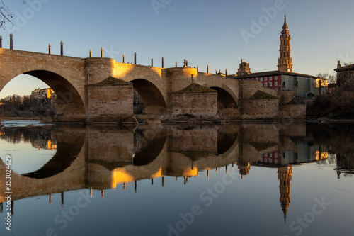 Pilar basilica in Zaragoza with the Ebro river 