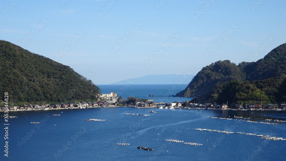 海と湖の境にある漁村／Lake Hiruga in Fukui Prefecture