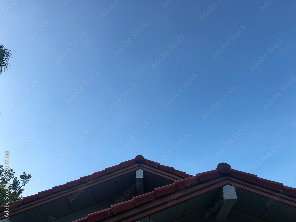The blue sky is on the house 