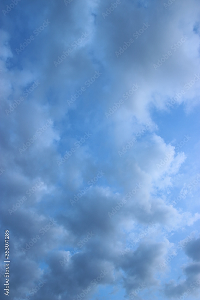 Fototapeta premium dark cloud almost night evening time 