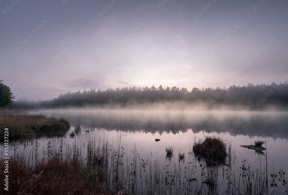 Fototapeta premium sleepy lake