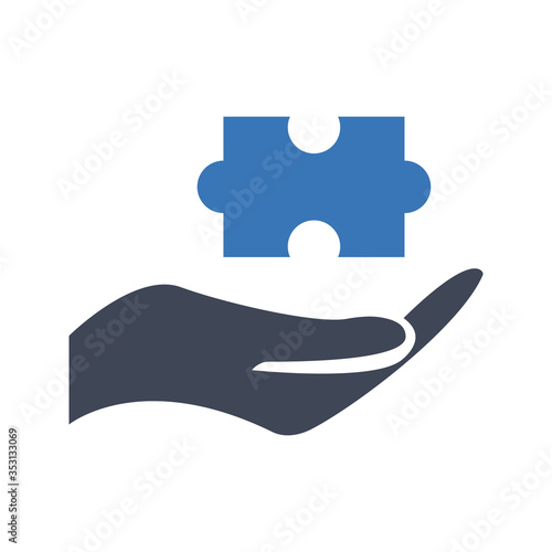 Business puzzle solve icon