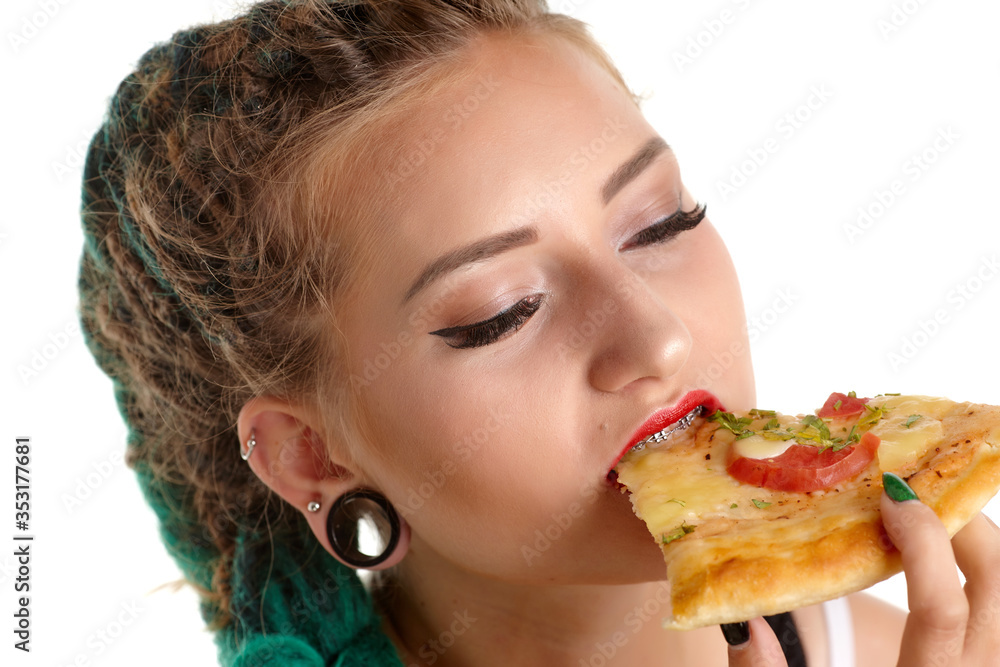 white girl with green dreadlocks eats pizza green dreadlocks white girl with green dreadlocks eats pizza green dreadlocks