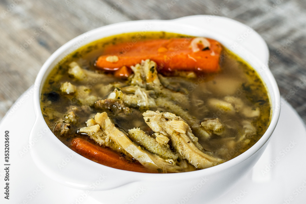 Naklejka premium zupa, flaki wołowe, jedzenie, zupa, posiłek, dania, obiad, jarzyna, gotowanie, przepyszny, gorąco, lunch, jeść, flaczki, wołowe