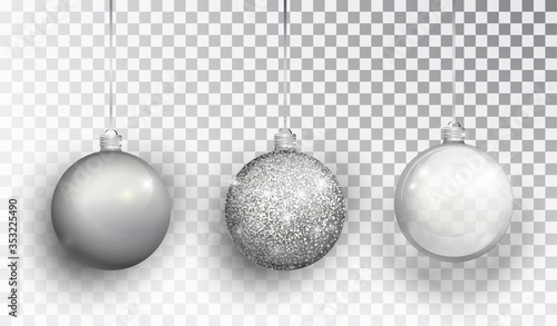 Silver Christmas tree toy set isolated on a transparent background. Stocking Christmas decorations. Vector object for christmas design, mockup. Vector realistic object Illustration 10 EPS.