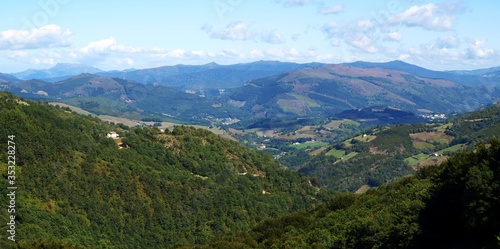 Fototapeta Naklejka Na Ścianę i Meble -  Panorama of rural landscape in Spain