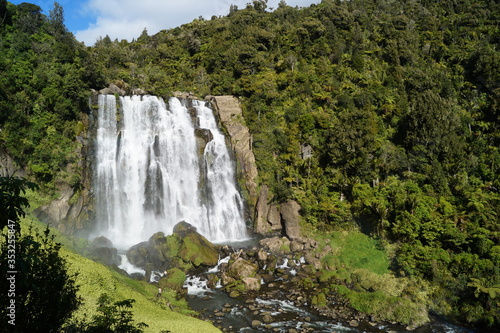 Beautiful Marokopa Falls  New Zealand