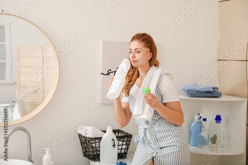 Young woman enjoying fresh ...