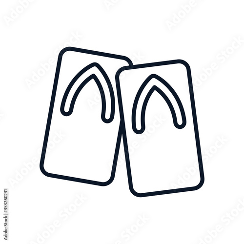 japanese traditional shoes isolated icon