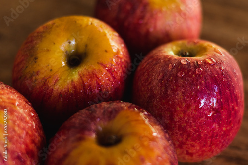 delicious apples background