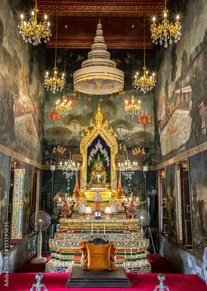 interior view of Wat Pathum Wanaram Temple in Bangkok, Thailand