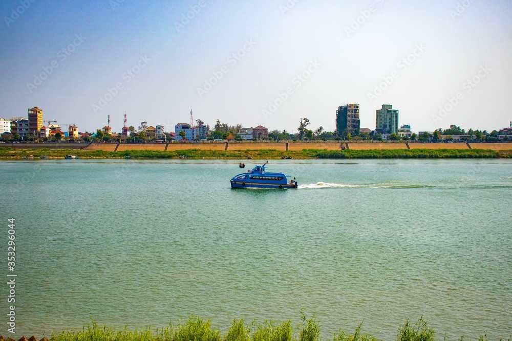 Obraz premium A beautiful view of Phnom Penh city, at Cambodia.