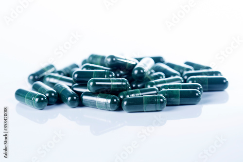 Spirulina capsules food suplement