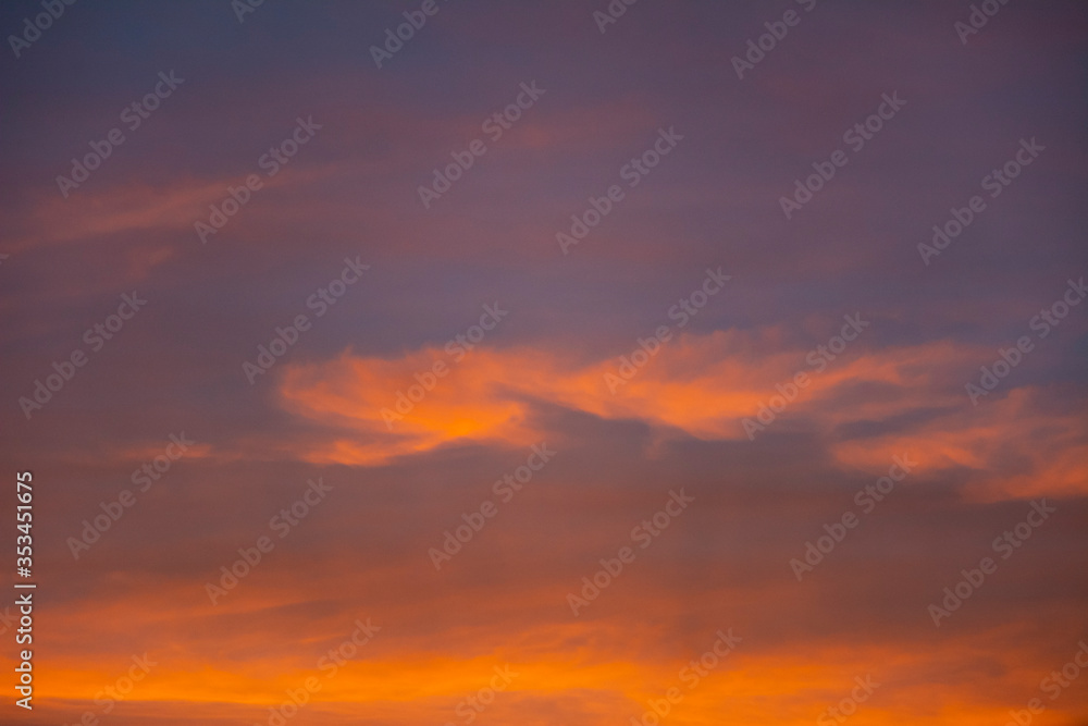 Obraz premium Różnorodność chmur