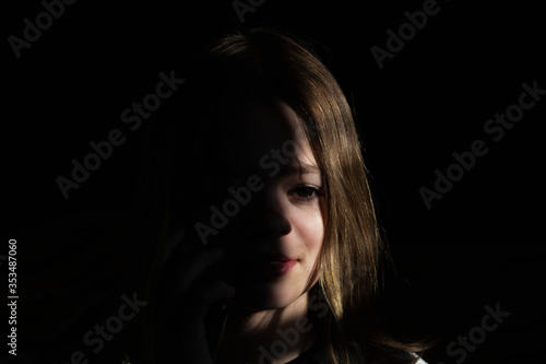 Portrait photo of a young girl