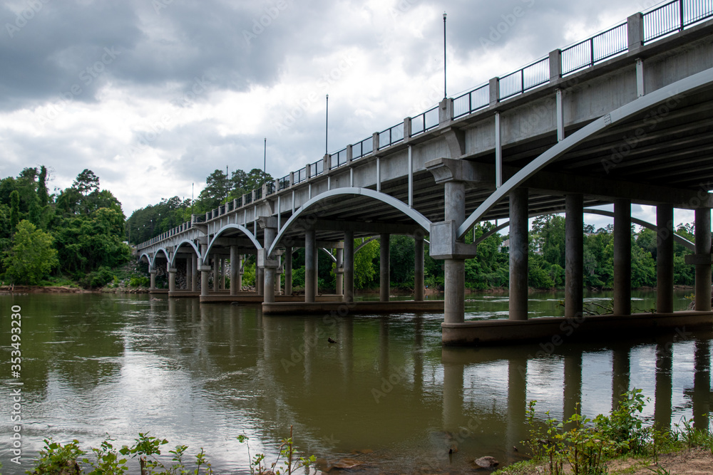 The broad river bridge and the route where US Route 176 crossing the river in Columbia, South Carolina The broad river bridge and the route where US Route 176 crossing the river in Columbia, South Carolina