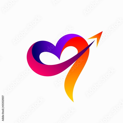 aviation lover logo, heart with airplane